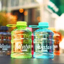 650 ml Botella de Agua De Plástico Irrompible Botella De Los Deportes Botella Portátil de Bicicletas Ciclismo Mi Creatividad SIN BPA