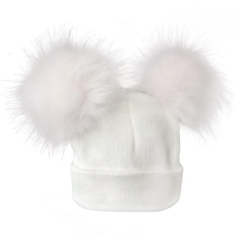 pom pom hat (3)