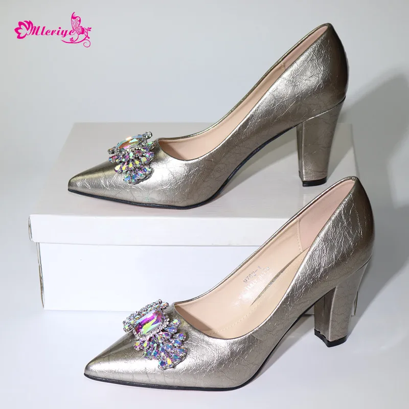

Gray Color Pumps Women Italian Shoes Without Bag Matching Novelty African Shoes Possible With Evening Bag Good Quality