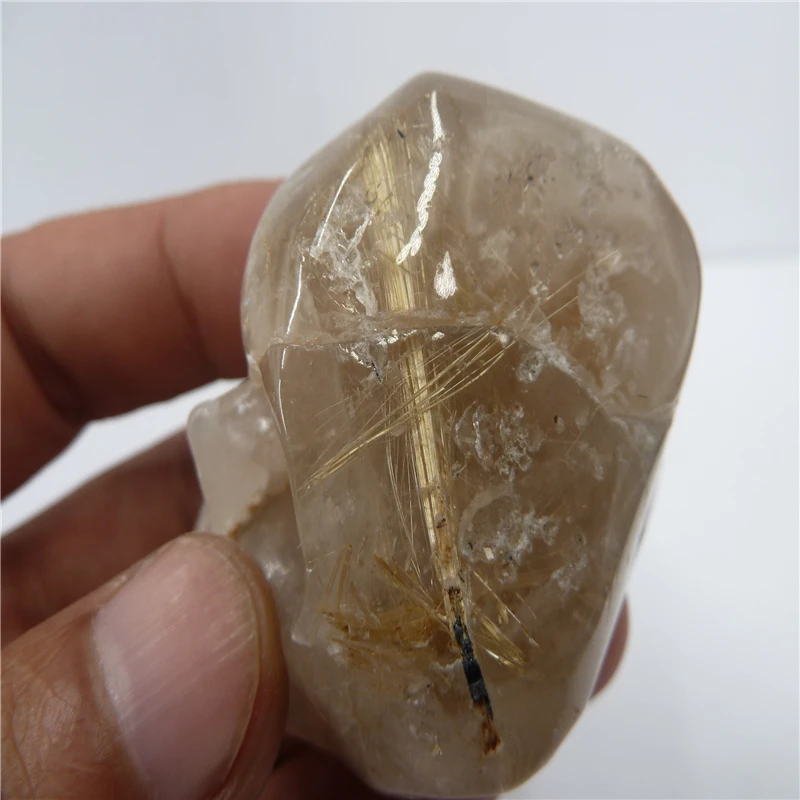 

NATURAL QUARTZ CRYSTAL skull T246