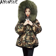 Зима Новое поступление Для женщин пуховики натуральный мех енота меховой воротник с капюшоном камуфляжная хлопковая парка Толстый плащ вниз пальто ST168