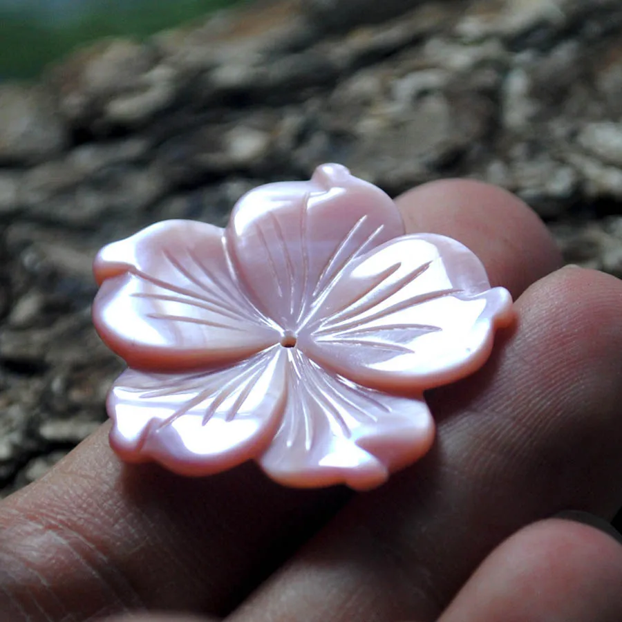 30mm Carved Pink Shell Flower 5 Petals Charms Beads Drilled Center 1mm