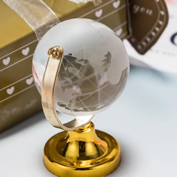 

Free Shipping 10pcs/lot Beautifully Crafted Mini Crystal Globe Favors Wedding Souvenirs Decoration