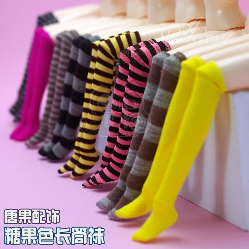 

Dolls for Girls cute Stripe Stockings for Kurhn doll ,Blythe,Bobbi, Liv ,Jeanne ,Dolls Accessories princess doll stock clothes