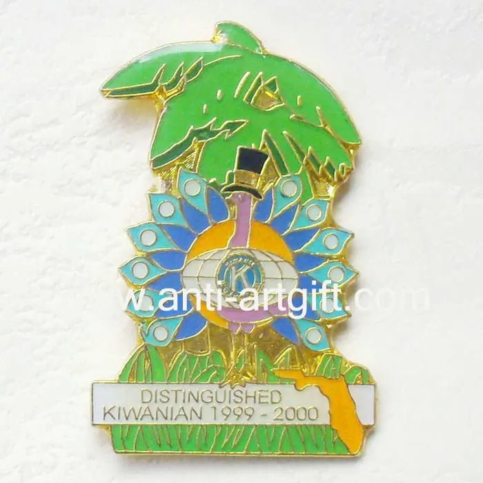 

Custom soft enamel distinguis metal badges School Party club lapel pins add epoxy sunshine gold plating NO MOQ direct factory