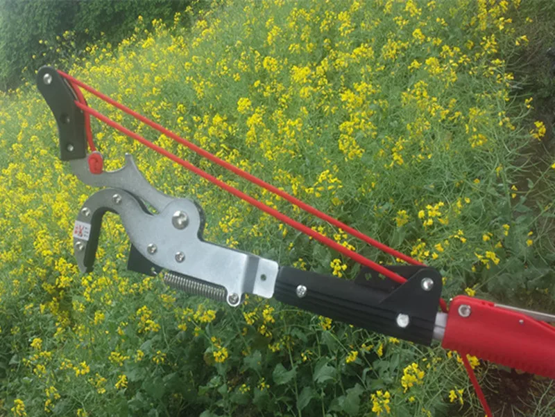 The new straight cut 4 round pruning shear high altitude garden tools(Scissors + saw + rope without rod)