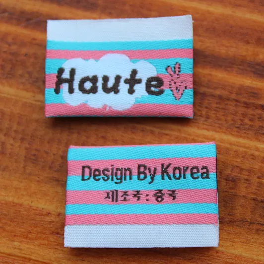 custom clothing loop fold center fold tags/woven labels/garment T-shirt embroidered tags/brand name/logo printing
