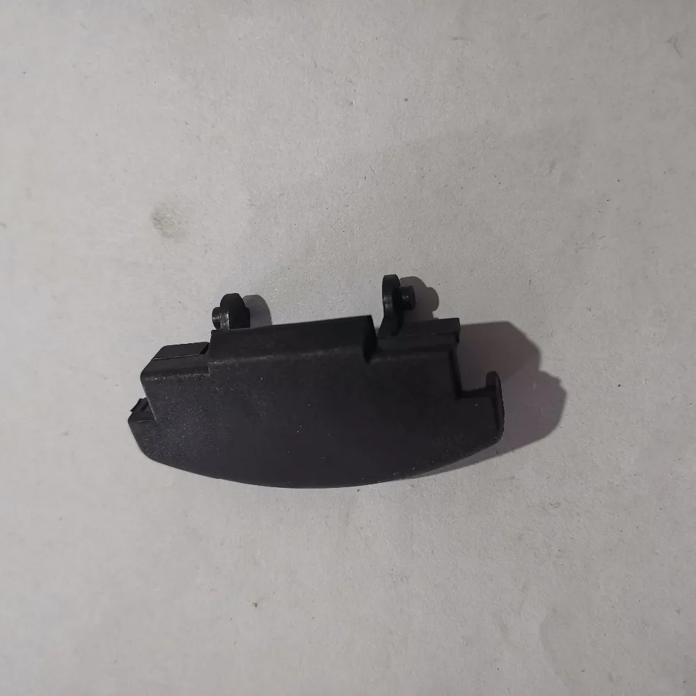 1x Armlehne Verschluss Clip und Feder für VW Golf Passat Polo Jetta, 3B0868445