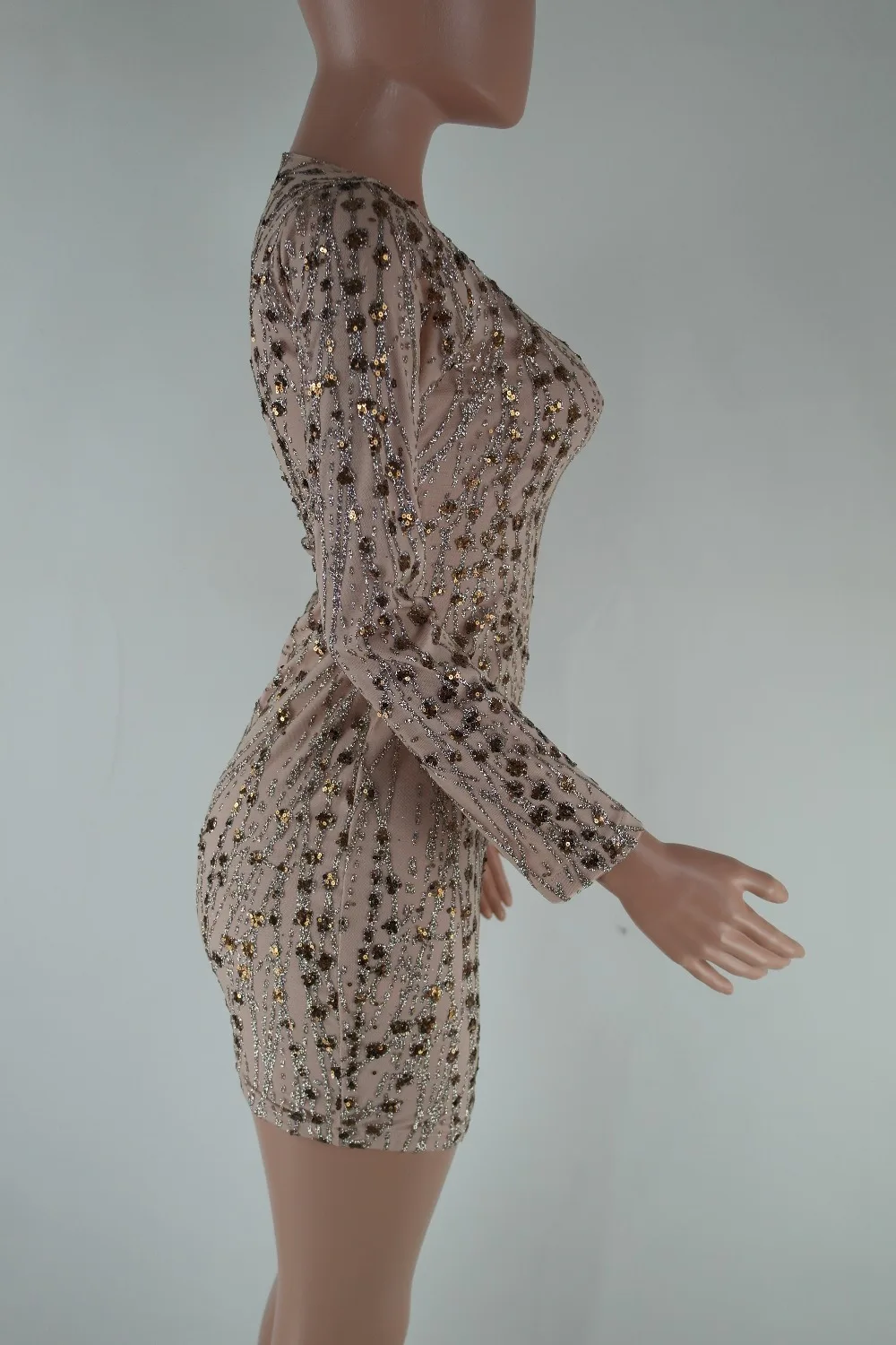  (2)