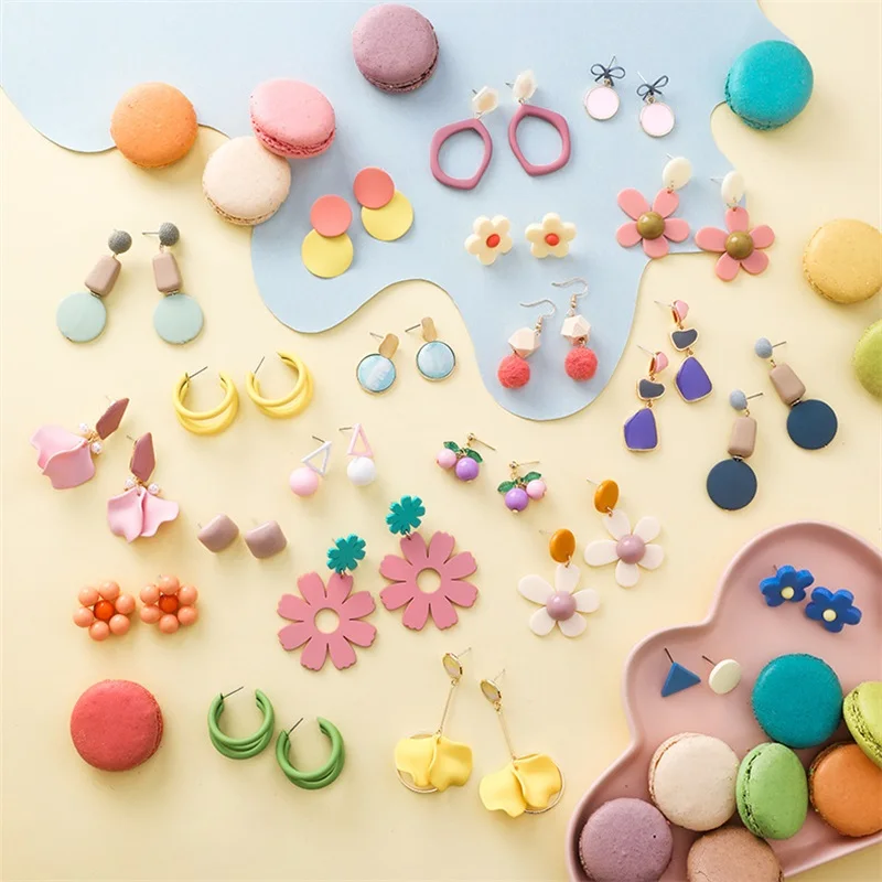 

Korea Fashion Summer Acrylic Geometry Round Flower Long Pendant Earrings Fresh Simple Color Trends Women Earrings Jewelry Gift