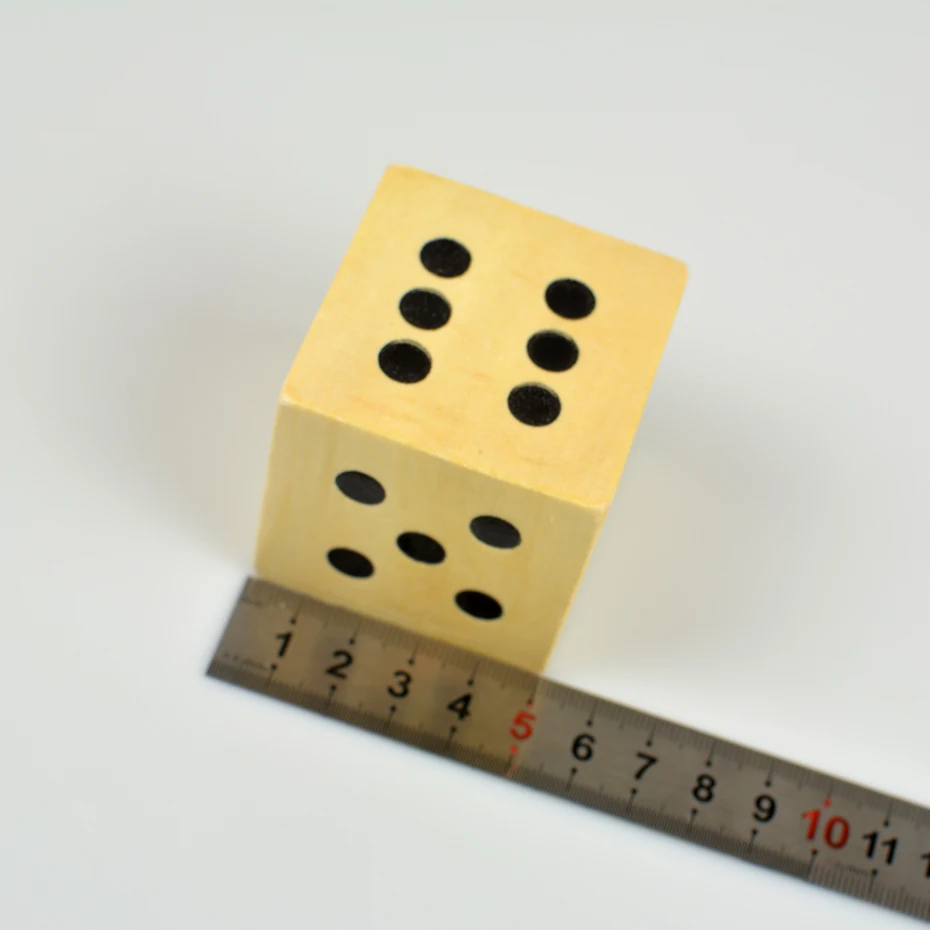 Высокое качество 50 мм деревянный игральные кости-кубики цифровые кости 5 см Дерево Номер кубики взрослых детей игрушки для клуба/вечерние/Семья DIY игры