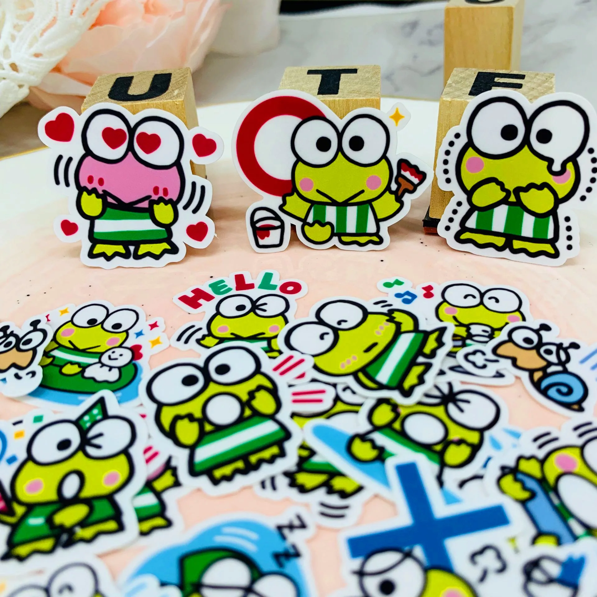 

40 PCS Cartoon Mini blue frog Paper Sealing Stickers Crafts And Scrapbooking book Decorative sticker DIY Stationery