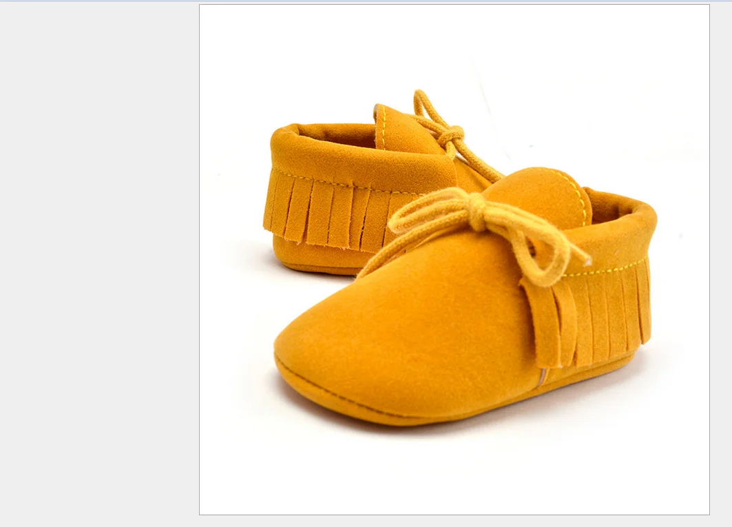 Новинка; зимняя обувь ручной работы с мягкой подошвой; модная обувь с кисточками для маленьких девочек 0-18 месяцев; мокасины; обувь с плюшевой подкладкой для новорожденных; обувь с кисточками для малышей - Цвет: Цвет: желтый