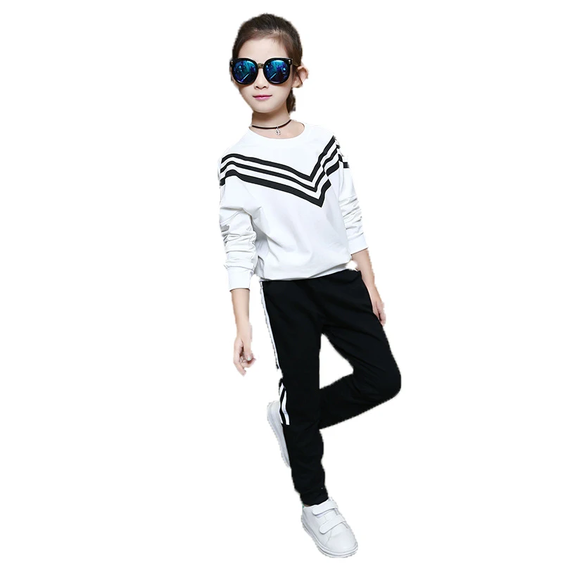 

Girls' Clothes Children's Clothing Set Cotton Sweatshirt + Pants Two-Piece Casual Sequins Children's Girls Clothes Set 6 8 10 12