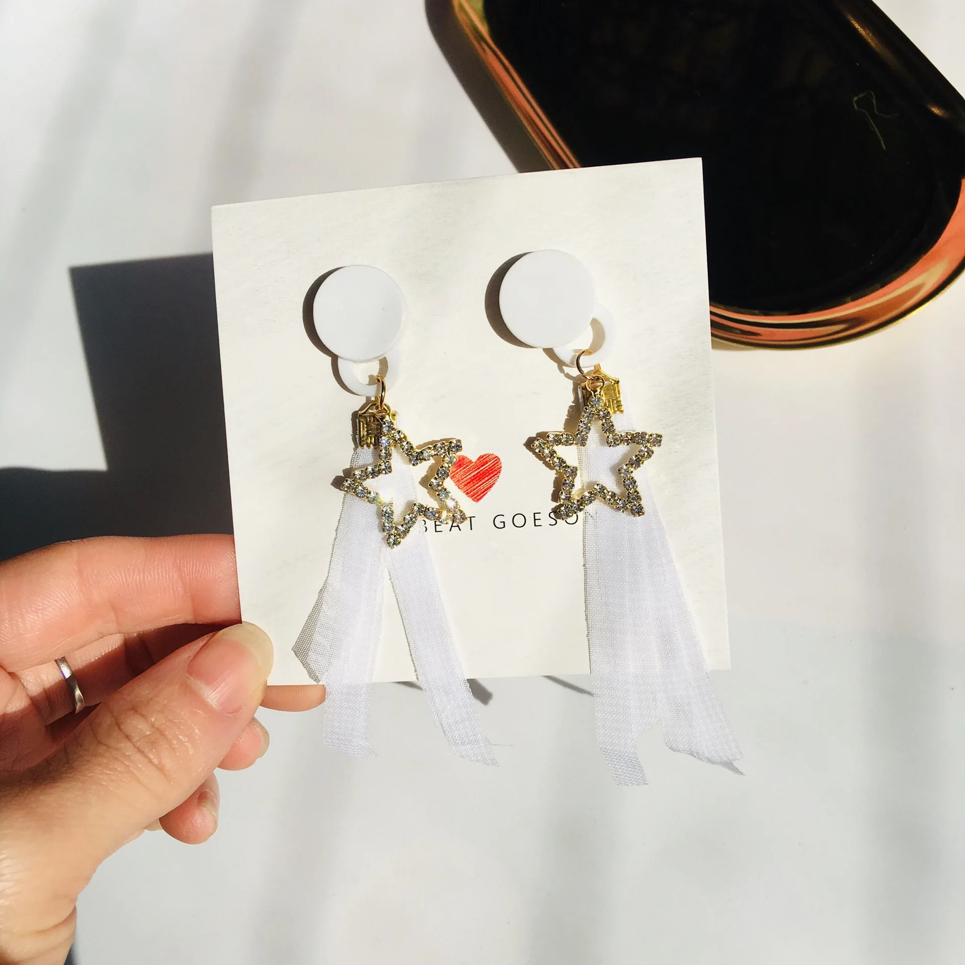 

Korean Version Of The 2019 New Fashion Simple Earrings Five-pointed Star Crystal Super Fairy Lace Cloth Ladies Long Earrings