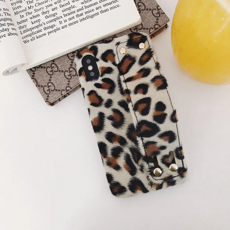 Luxury Leopard Print Wrist Band Case For iphone X Xr Xs Max 6 6S 7 8 Plus Swrist Strap Bracket Soft Protective Cover Case Coque (10)
