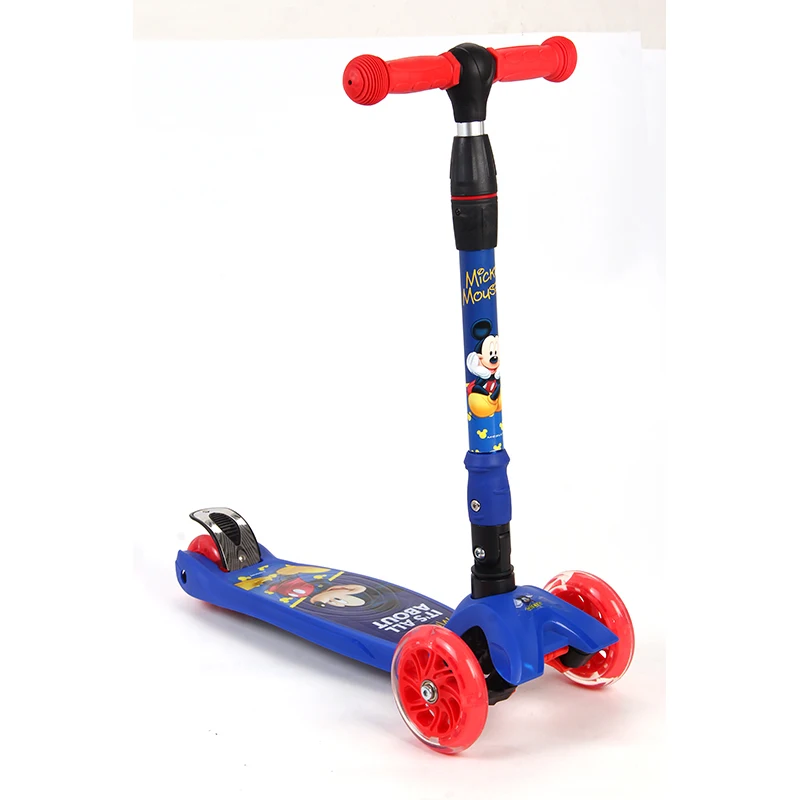 

Adjustable Flashing Light Children Kick Scooter fun scooter Kids Outdoor Playing Bodybuilding Scooter Toy for 2-12years old kids