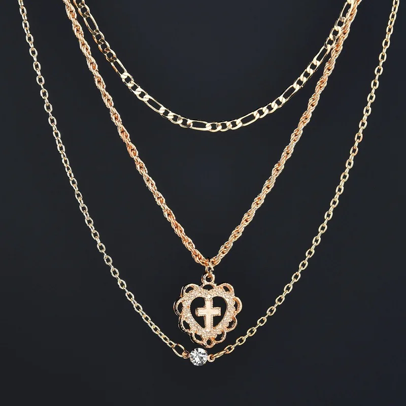 

Letter Heart Collar Locket Necklaces Pendant Jewelry Shell Necklace Choker Initial Necklaces For Women Fashion Gift Chain Men
