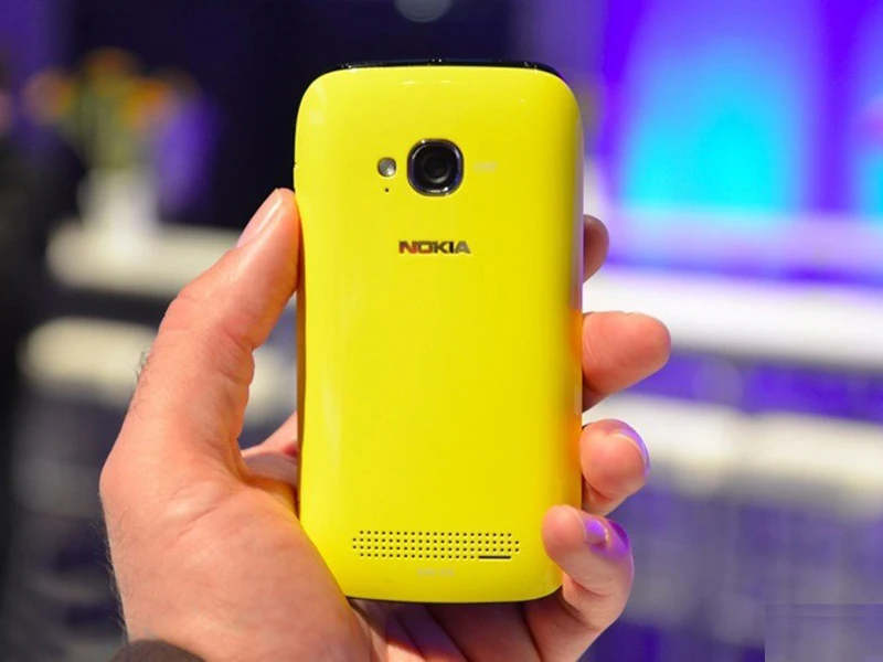 710 Original unlocked Nokia Lumia 710 Mobile Phone WIFI 3G GPS 5MP 3.7''TouchScreen 8 GB Internal storage Free shipping