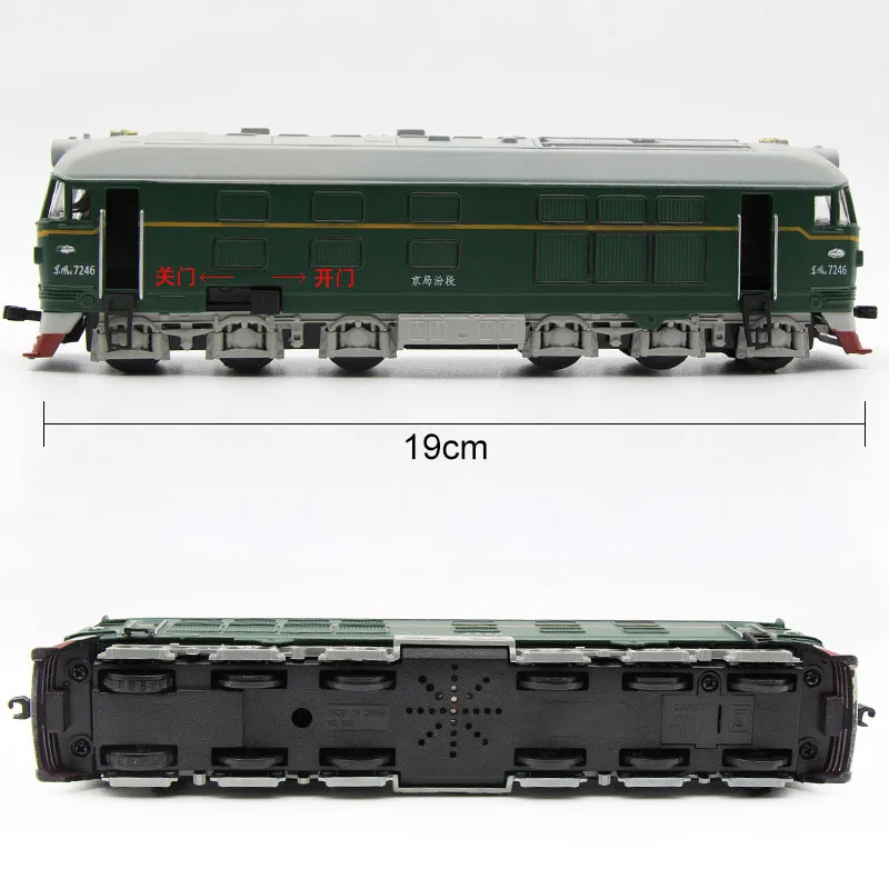 Высокая имитация 1: 87 сплав дизельный локомотив внутреннего сгорания модель игрушки Акустооптический поезд игрушки для детей