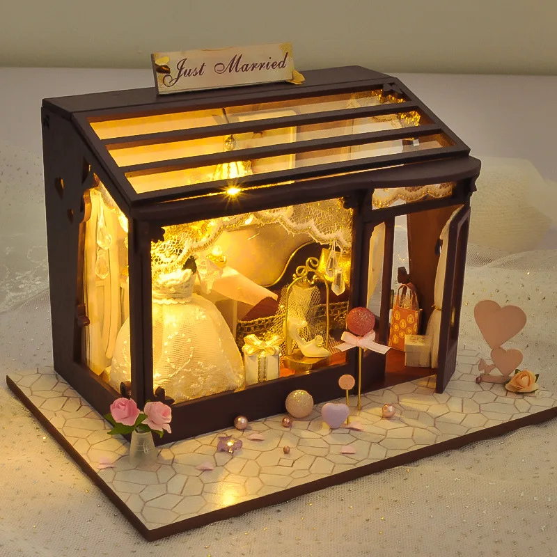 WINCO Wooden Diy Doll house Toy Miniature Box Puzzle Dollhouse Diy Kit Furniture Flower Cake Shop Model Gift Toy For Children
