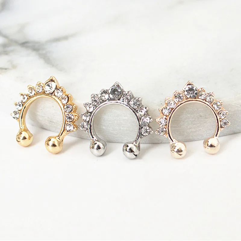 

1Pcs New Fashion Crystal Fake Nose Ring Septum Nose Hoop Ring Fake Piercing Clip On Nose Women Jewelry Accessories Gift 3 Colors