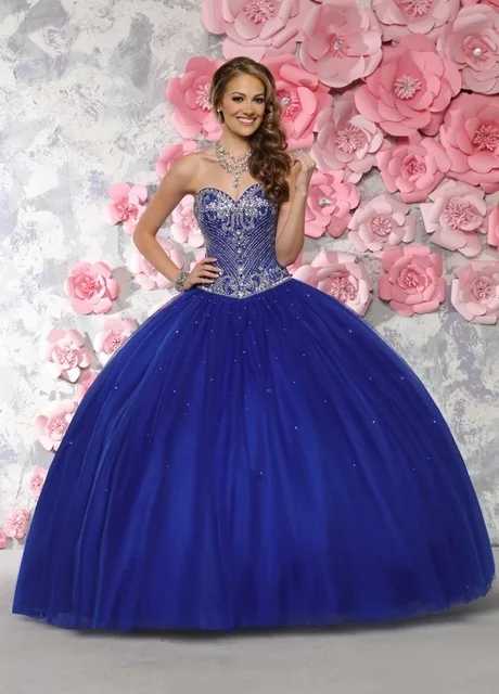 

Cheap Masquerade Ball Gown Sweet 16 Dresses Royal Blue Quinceanera Dresses 2018 Vestidos De 15 Anos Sweet 16 Dresses
