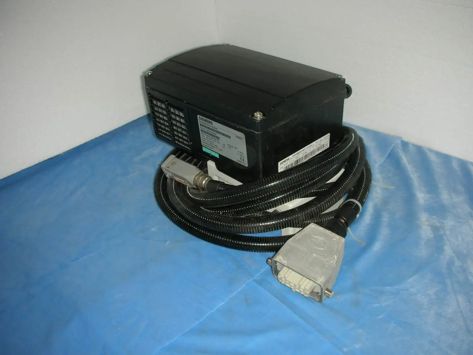 

1PC USED 6SE9621-3DD50ZC89M41