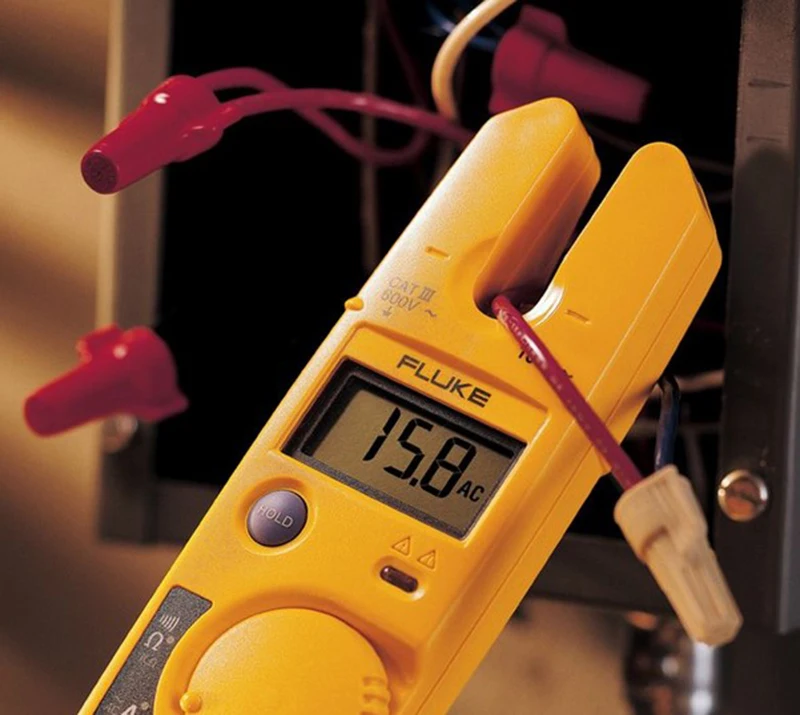 

LUKE T5-600 Clamp Meter F T5 Electrical tester with Current, Check Voltage, Continuity and Current 600V