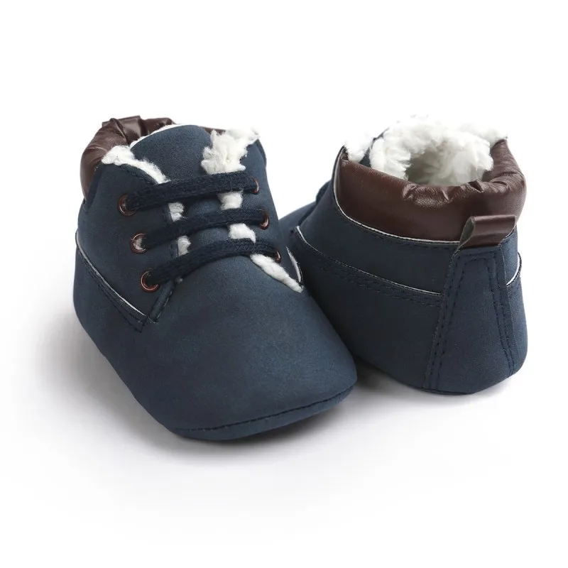 Теплая мягкая подошва одноцветное Цвет уютный анти-слип классической связать Сапоги и ботинки для девочек Обувь зима новорожденного малыша Обувь