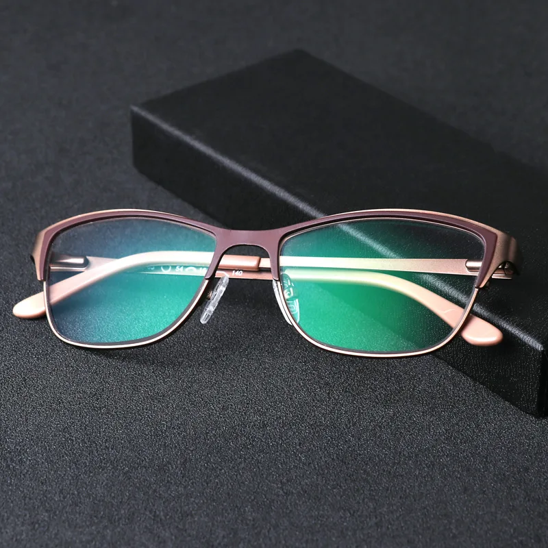 9493977592_1423260173