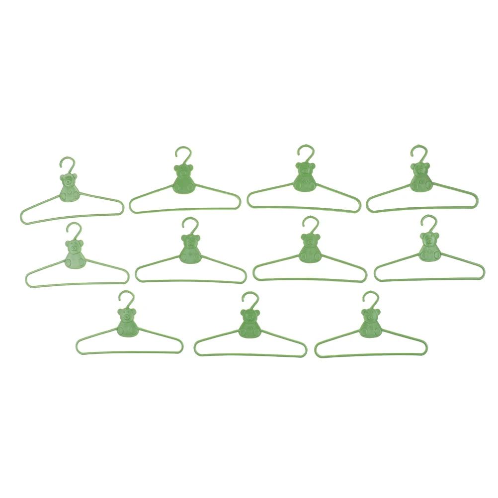 

10pcs/lot Cute Mini Green Hangers Dress Clothes Dolls Accessories For Dollhouse Miniature
