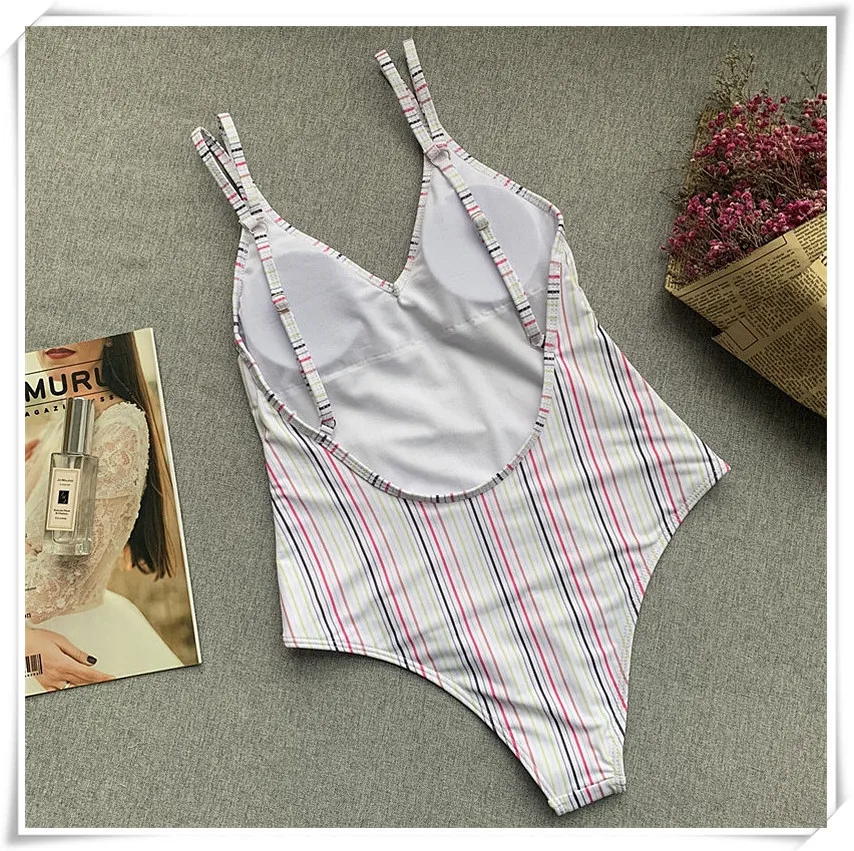 10578190399_821887676