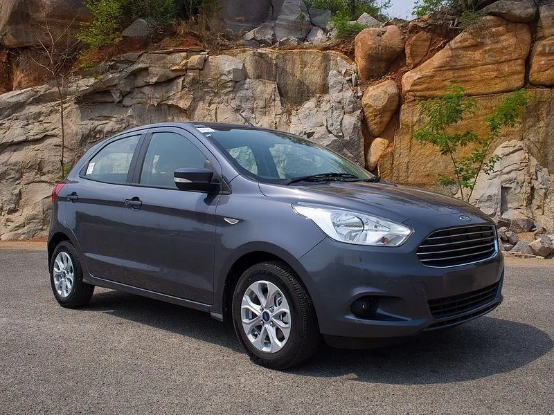 Ford_Figo_2015