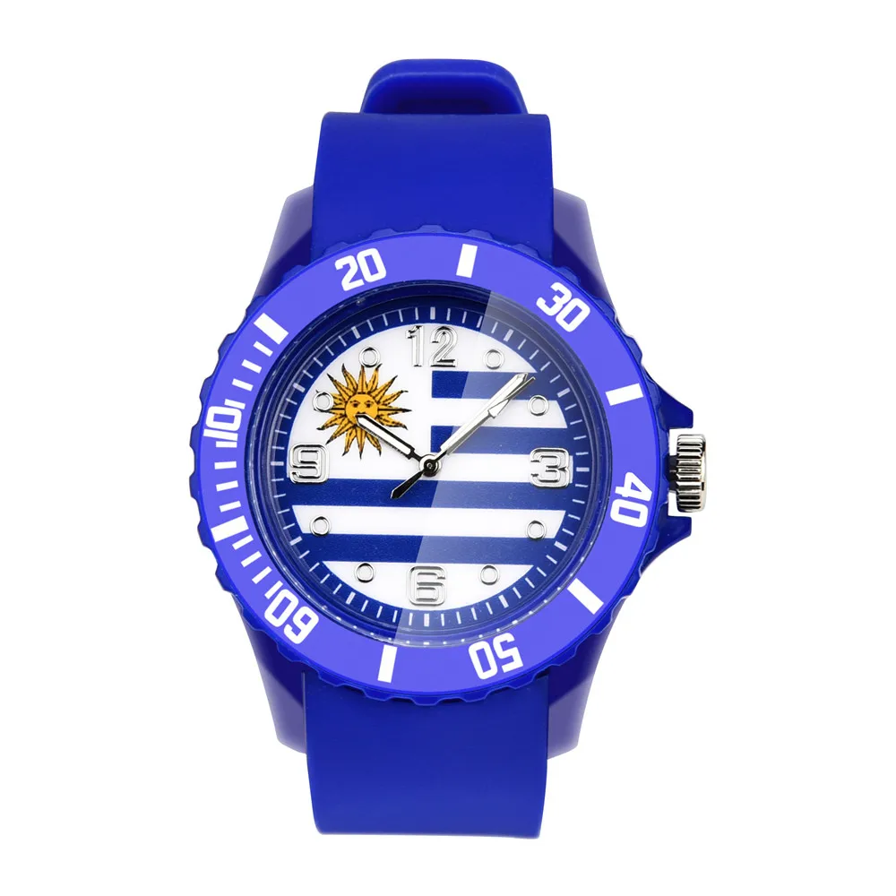 

Hot Soccer Fan Watches Waterproof Watch Boys Girls LED Digital Sports Watches Silicone Kids Alarm Date Casual Watch 18mar29