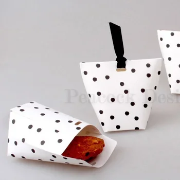 

10pcs Black dot round print Paper Box For Cookie Candy paper Boxes Gift Packaging Christmas Wedding Favors Gifts Decoration