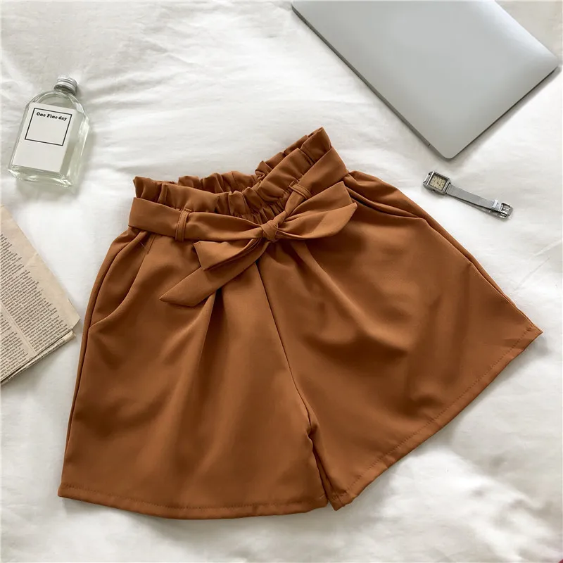 Летние шорты с бантиком и поясом, шорты с высокой талией и широкими штанинами, женские корейские модные однотонные шорты - Цвет: brown