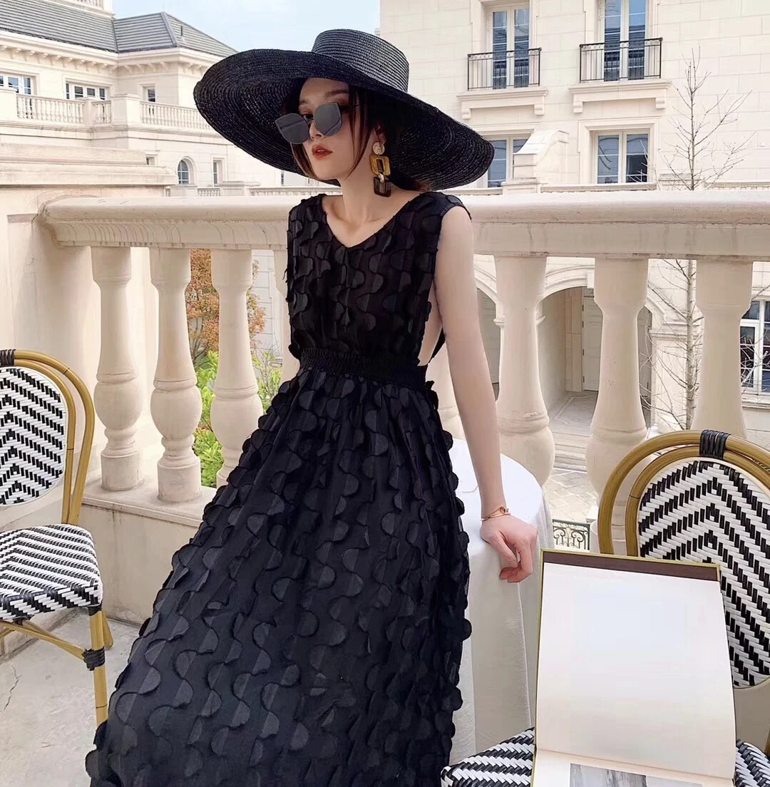 

2019 summer new sexy strap dress loose wild dress female