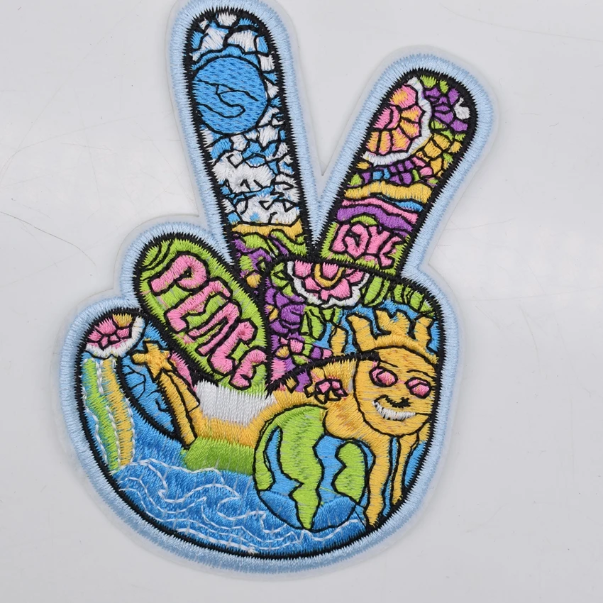 Знак V Победная рука Hippie Peace& Love Symbol Луна и солнце Радуга Рок Панк Ретро пришить Аппликация Железо на патч Байкерская нашивка на жилет