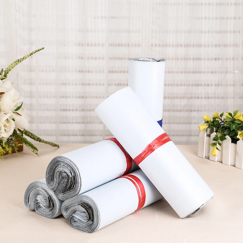 

100Pcs/ Lot Self Adhesive White Poly Mailer Mailing Packing Bag Express Courier Pouch Post Envelope Package Plastic Mailers Bag