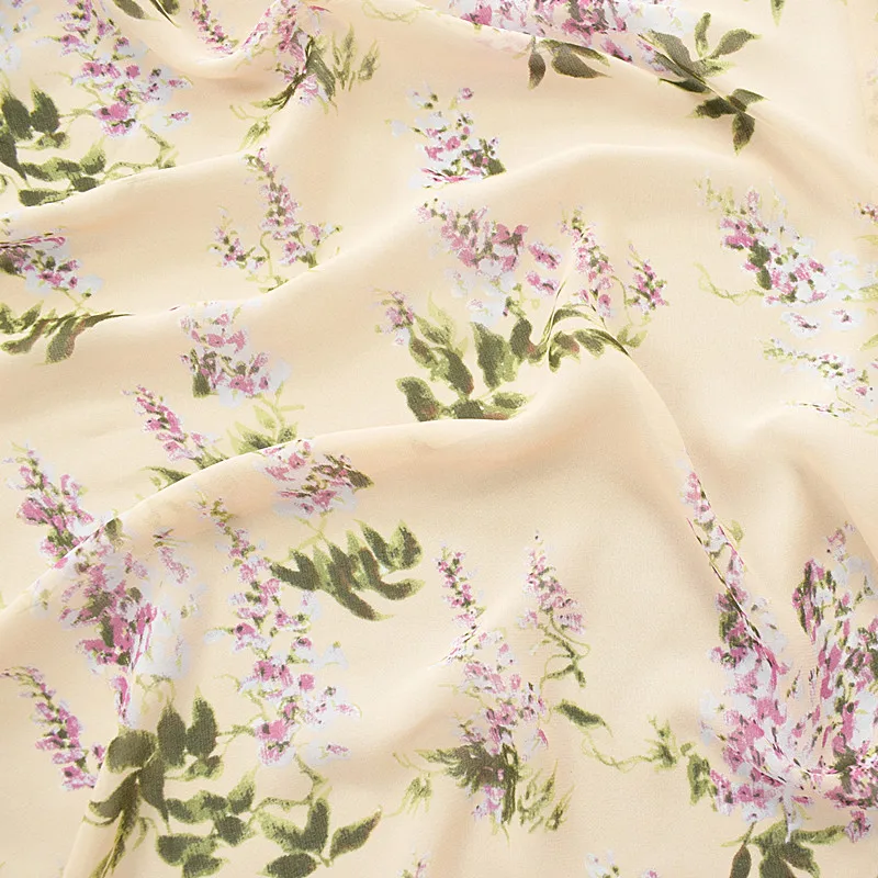 

2019 new composite silk high-adhesion chiffon fabric spring and summer prints fabric beige background small broken flowers