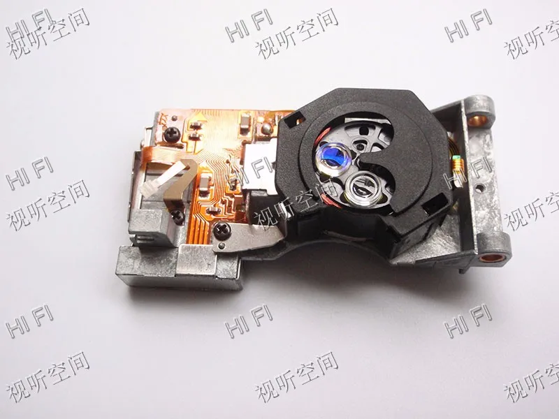 

Dual lens DVD laser head
