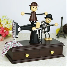 Creative Clockwork type retro Sewing Machine Musical Wooden music box Hand Crank Musical Box birthday wedding Valentine gift