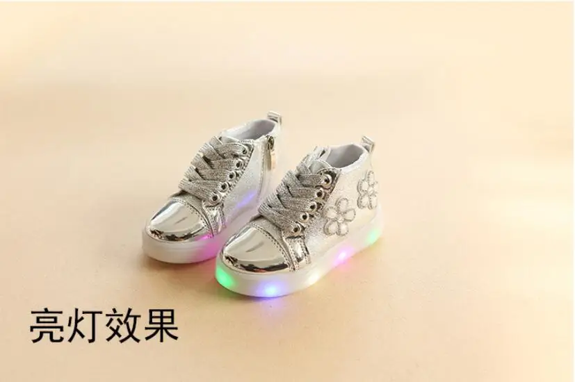 QQ20181030104702