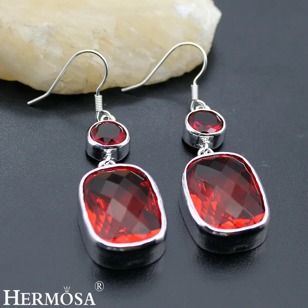 

Hermosa Jewelry Dangle Red Huge Garnet 925 Sterling Silver Wedding Party Women Earrings HE002