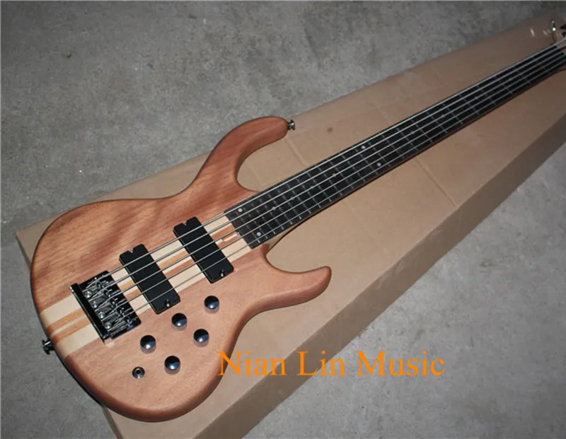 

5-String Bass Guitar,Natural wood Color Body,24 Frets,Rosewood Fingerboard,Neck-thru-body Design,can be Customized