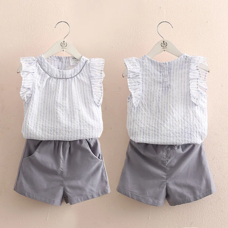 

Baby Suit New Girl's Suit for Summer 2019 Children's Little Flying Sleeve T-shirt Shortsround Collar Fashion Girls Clothing