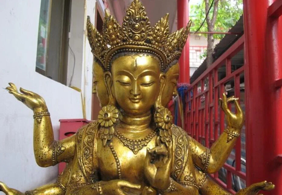 

Huge Tibet Bronze Gild"3 Face 8 Arm "Dragon Kwan-yin Buddha Bodhisattva Statue