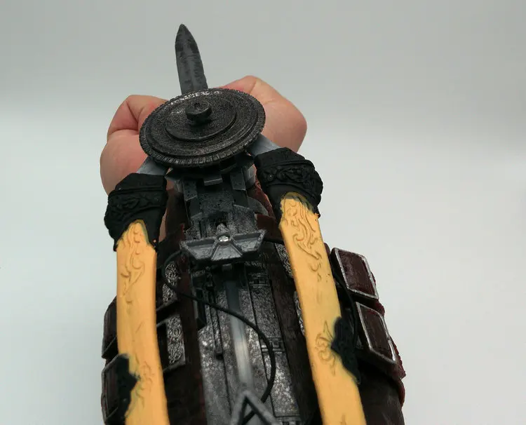Transmit Crossbow Assassins Blade Hidden Sleeve Sword Figure 1:1 Flick Knife Edward Weapon Boy Game Anime Toy Cosplay Tool Creed