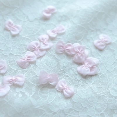 LACE PINK
